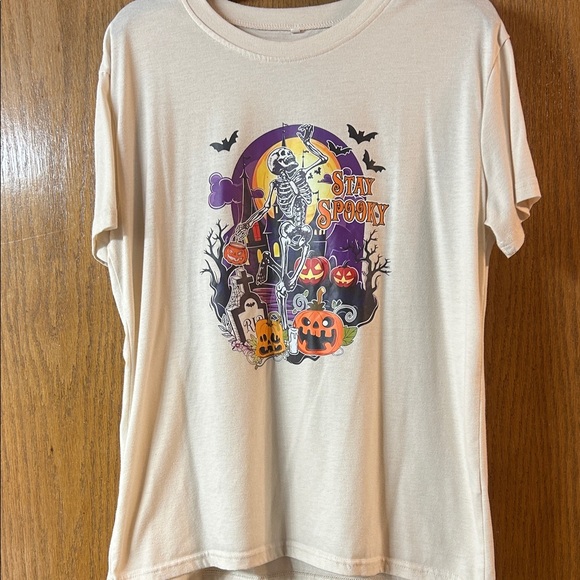 Women’s Large Stay Spooky Halloween Shirt - Picture 2 of 8